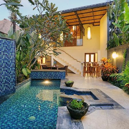 Bali Akasadua Villa Seminyak Esterno foto