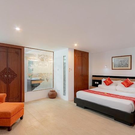 Bali Akasadua Villa Seminyak Esterno foto
