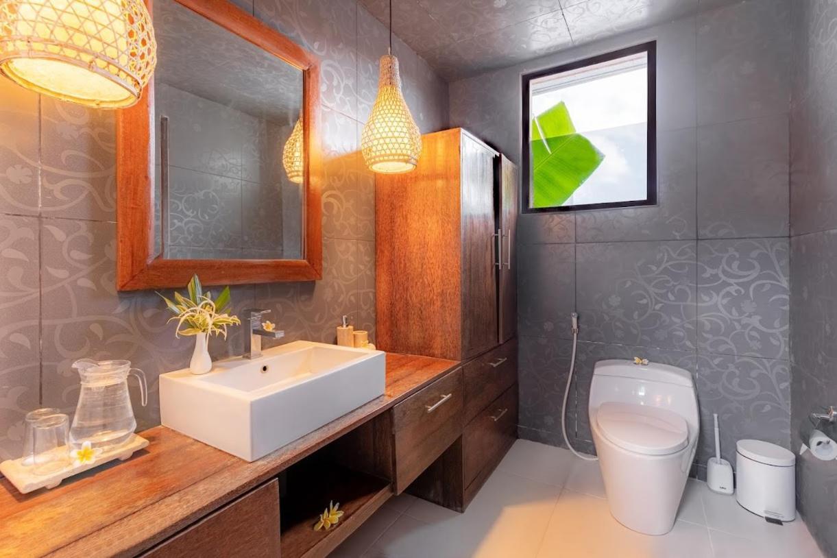 Bali Akasadua Villa Seminyak Esterno foto