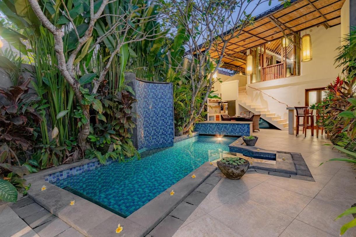 Bali Akasadua Villa Seminyak Esterno foto